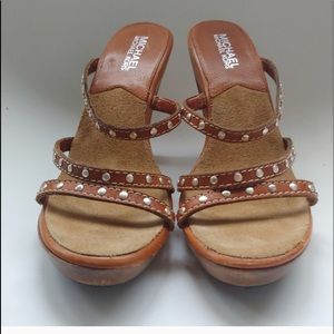 SALE🌟Classic Michael Kors sandals!!🌟